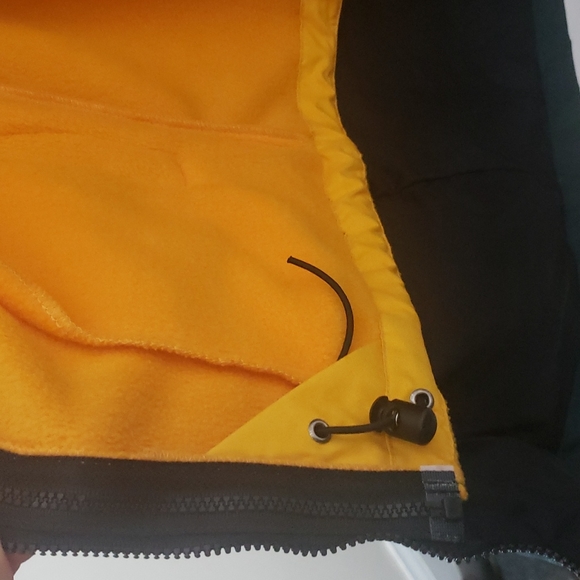 Retreat Outdoors jacket - Picture 6 of 7